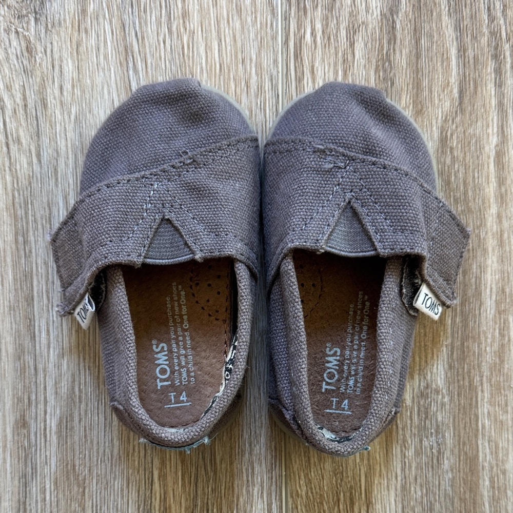 TOMS Classic Brown Baby Shoes